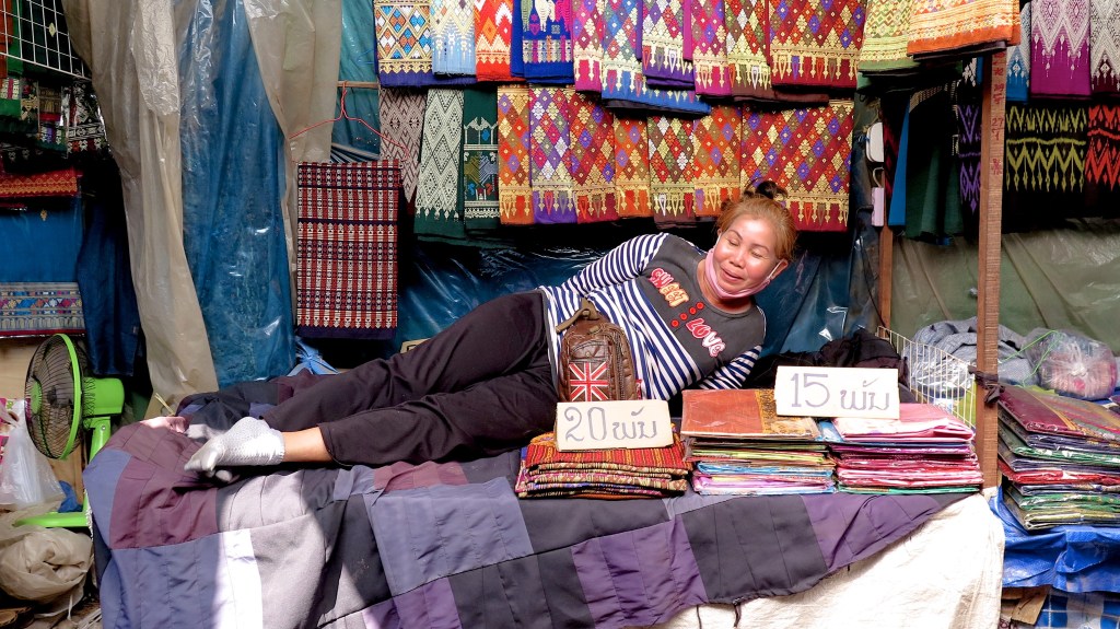 madeau asia vagabond laos vientiane photography travelMG_6533 -