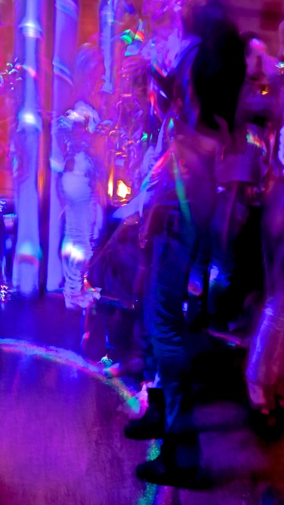 madeau the lens photography munich vagabond heart dance floor