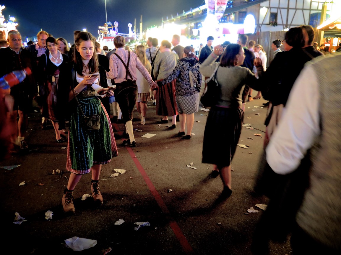 lederhosn and dirndl… vol.&nbsp;4