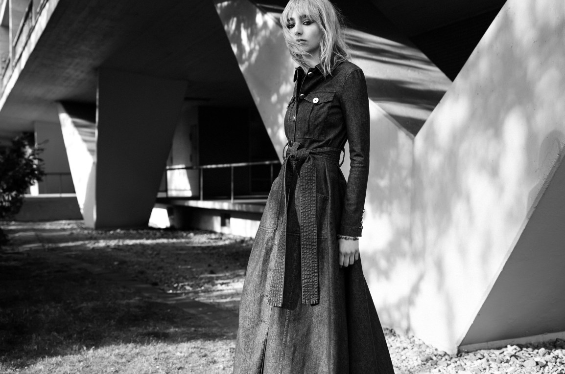 April_state_of_mind_by_BrixMaas_01